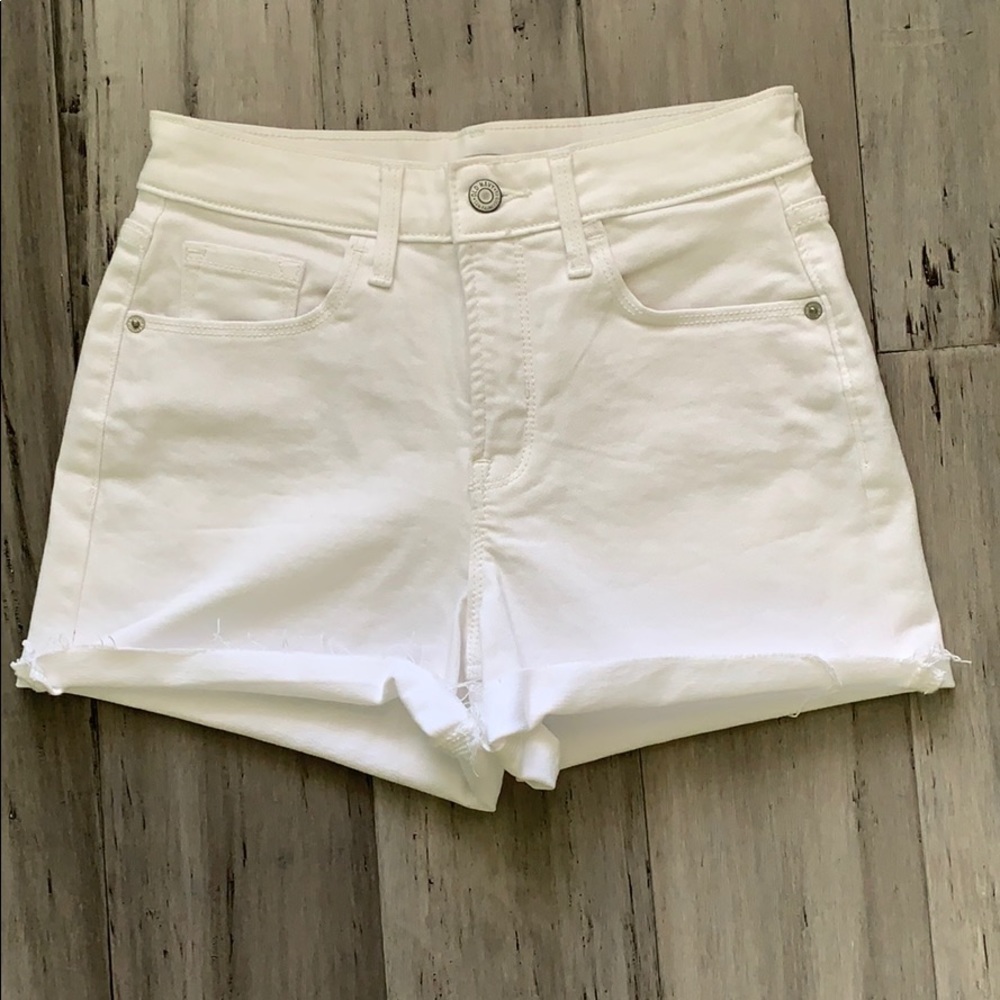 old navy shorts! NEVER BEEN WORN!!!